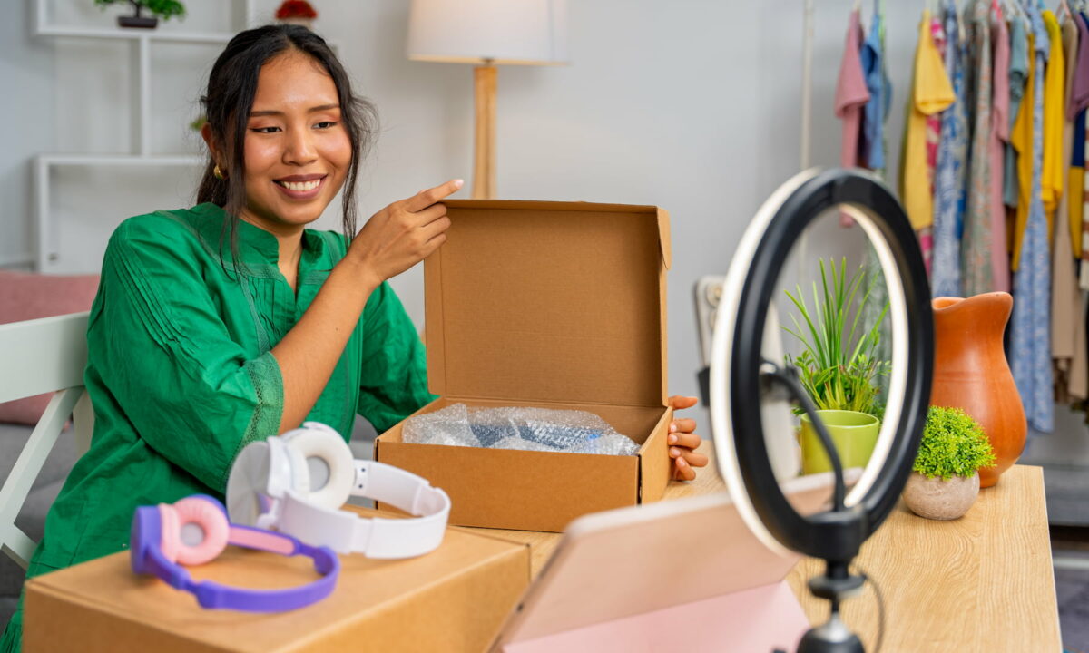 Comment vendre sur TikTok Shop unboxing de produits